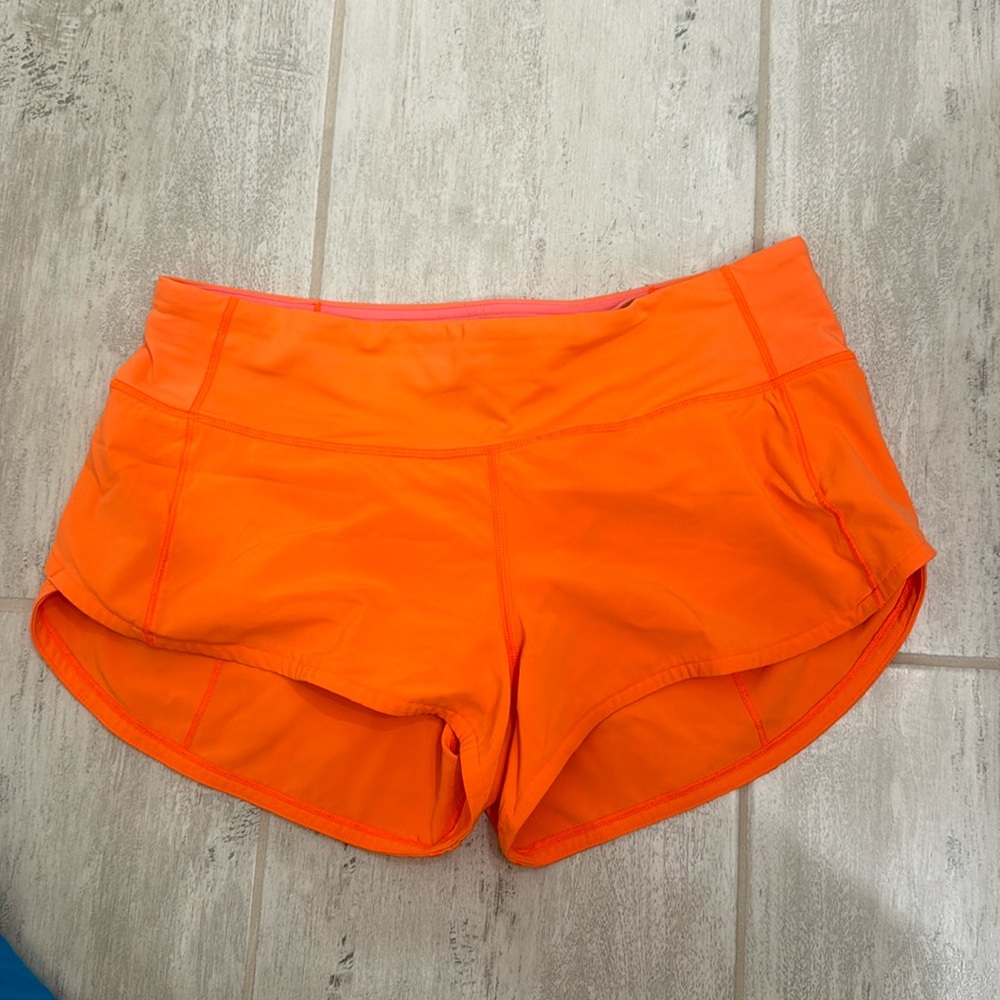 Lululemon Speed Up Short 2.5 Orange